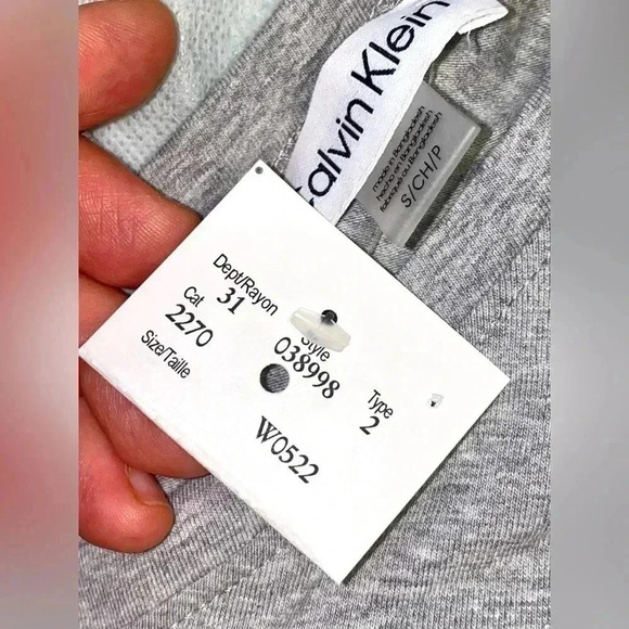 🌼New outfit for girls by Calvin  Klein 🌼 - Picture 6 of 6